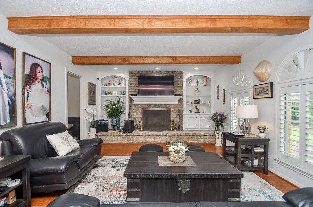 115 Magnolia Bnd, Roman Forest, TX 77357-3121