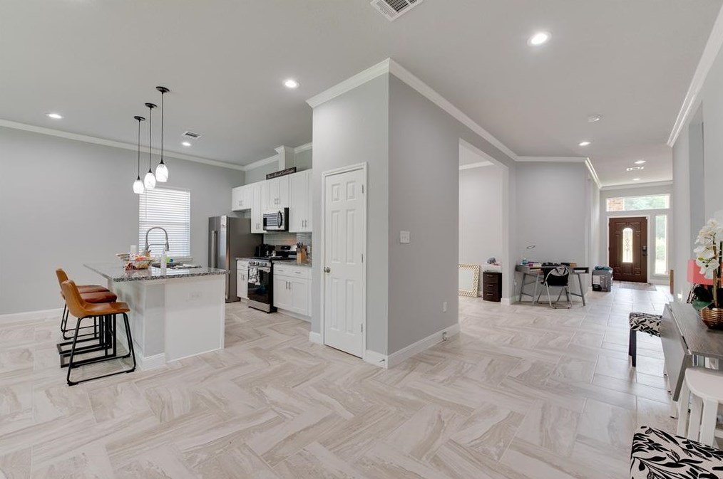 17403 Harmony Hill Dr, Spring TX  77379-4980 exterior