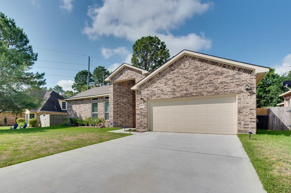 17403 Harmony Hill Dr, Spring, TX 77379