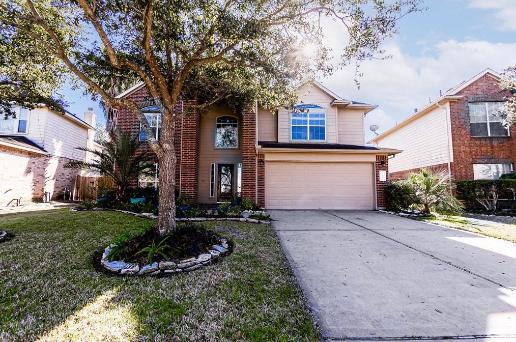 2328 Diamond Springs Dr, Pearland, TX 77584