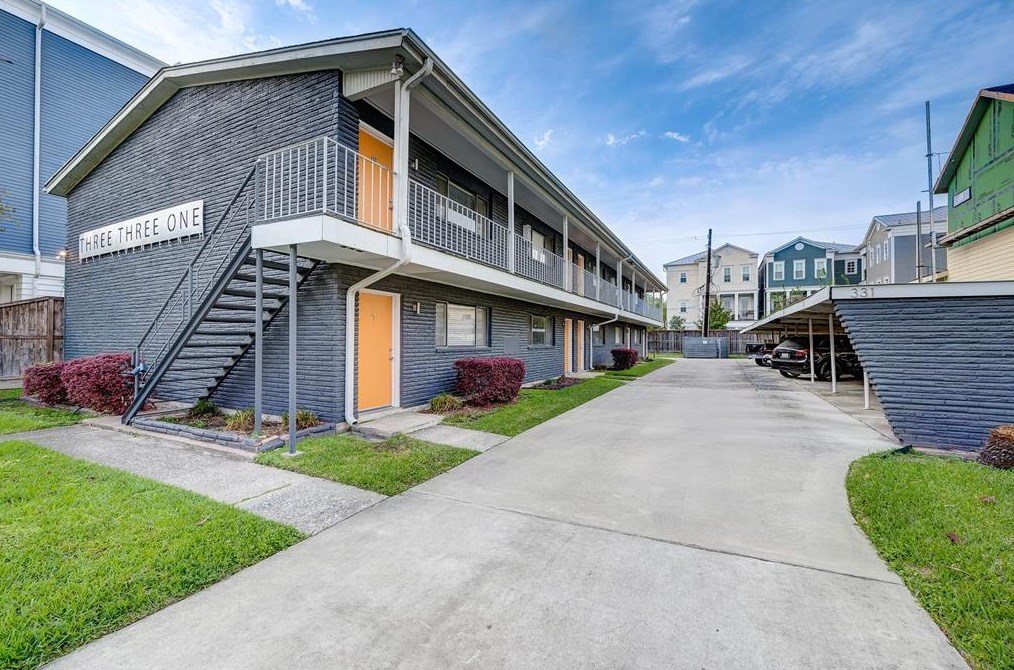 331 W 17th St #2, Houston, TX 77008