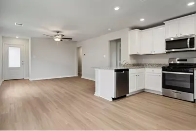 16441 Blossom Grove Drive, Conroe, TX 77303 - Photo 2
