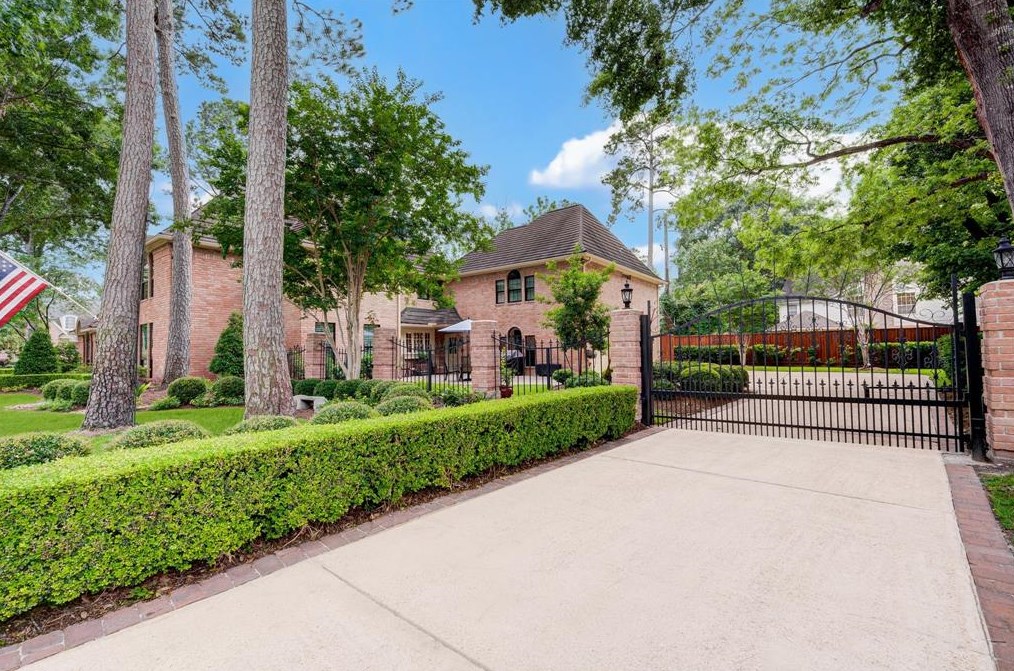 16007 Stewarts Grove Dr, Spring, TX 77379-6853