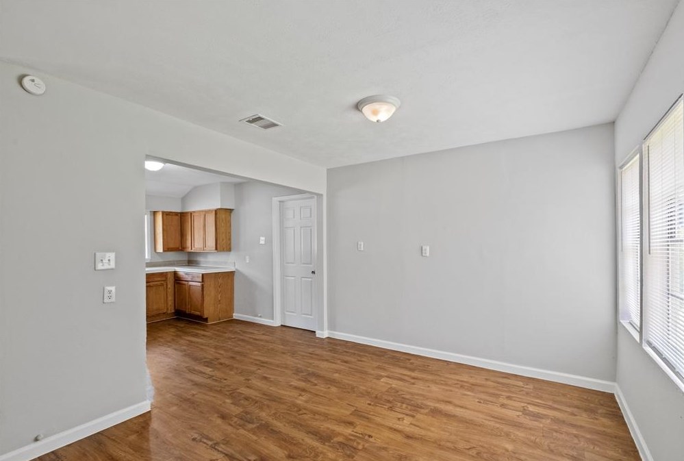2253 Collier St, Houston TX  77023-5015 exterior