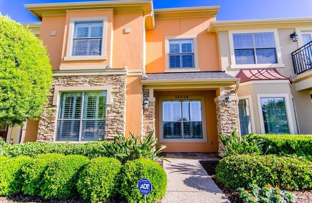 14434 Summerleaf Ln, Houston, TX 77077