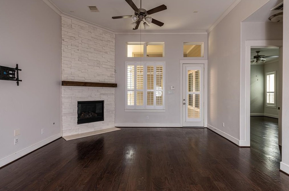 98 Kendrick Pines Blvd, Spring TX  77389-2864 exterior