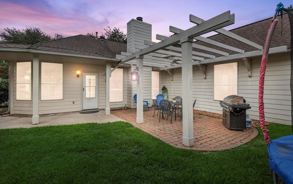 17807 Stoney Glade Ct, Houston TX  77095-4446 exterior