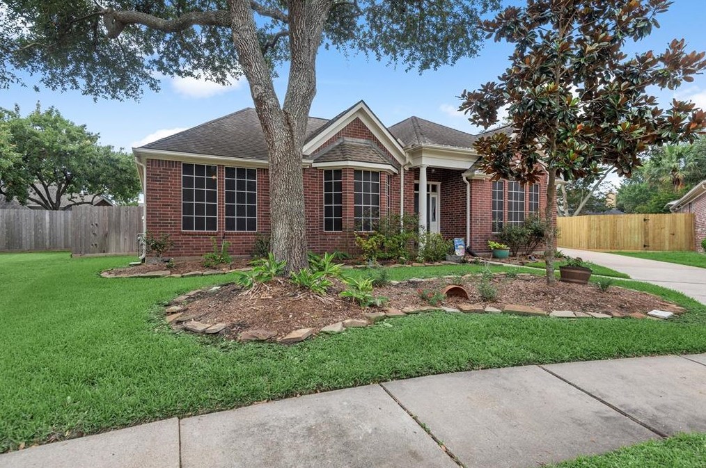17807 Stoney Glade Ct, Houston, TX 77095-4446