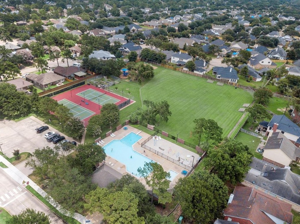 17807 Stoney Glade Ct, Houston TX  77095-4446 exterior