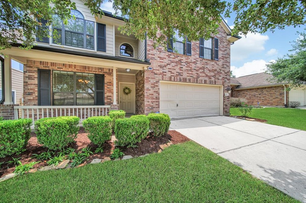 830 Belvedere Dr, Conroe, TX 77301-4548