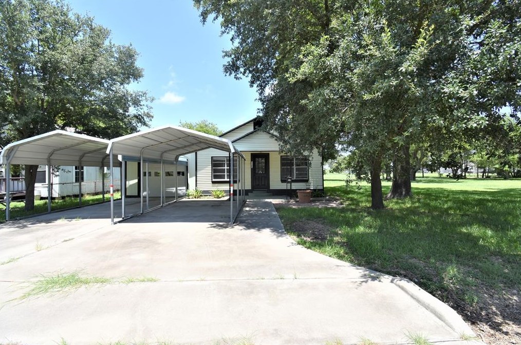 1120 2nd Ave S, Texas City, TX 77590