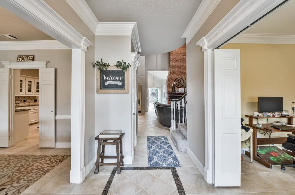 6027 Live Oak Pl, Spring, TX 77379-8822