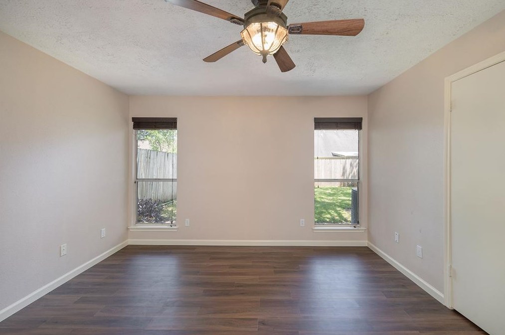 2402 Pebbledowne Cir, Sugar Land TX 77478-6079 exterior