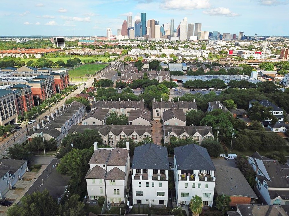 1108 Joe Annie St #1, Houston, TX 77019