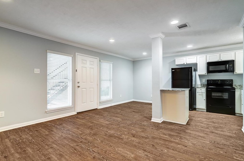 835 Heights Blvd #21, Houston, TX 77007