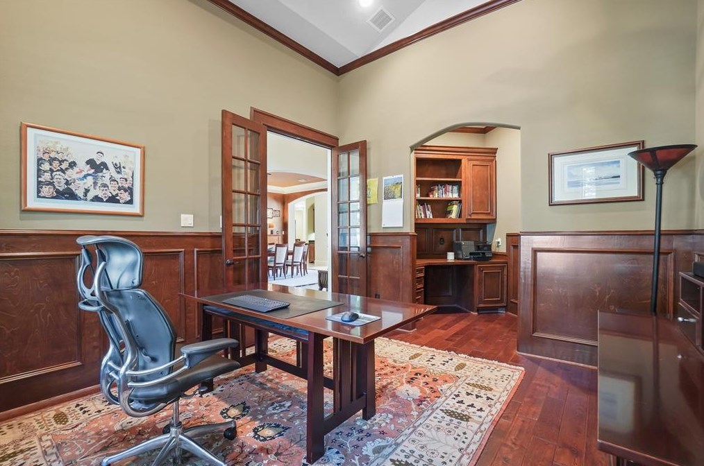 13203 Msn Vly Dr, Houston TX  77069-2520 exterior