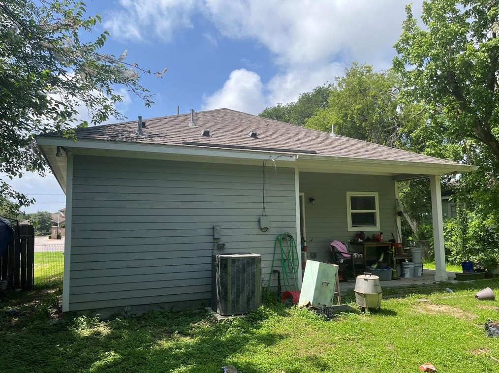 1908 Main St, La Marque, TX 77568-5604
