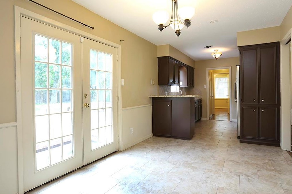 7030 Neff St, Houston, TX 77074