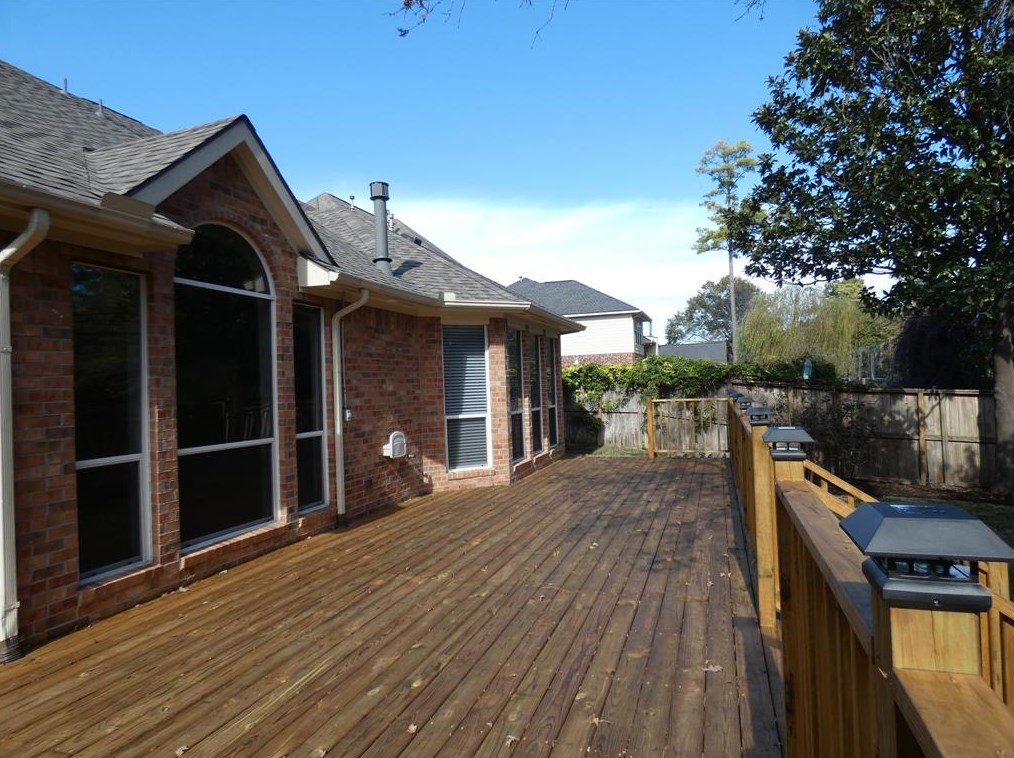 7514 Oak Fern, Houston TX 77040-6888 exterior