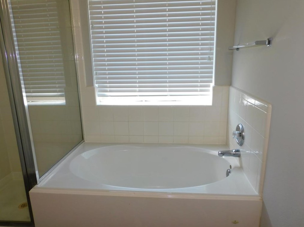 21515 Siros Isle Dr, Spring TX 77388-3273 exterior