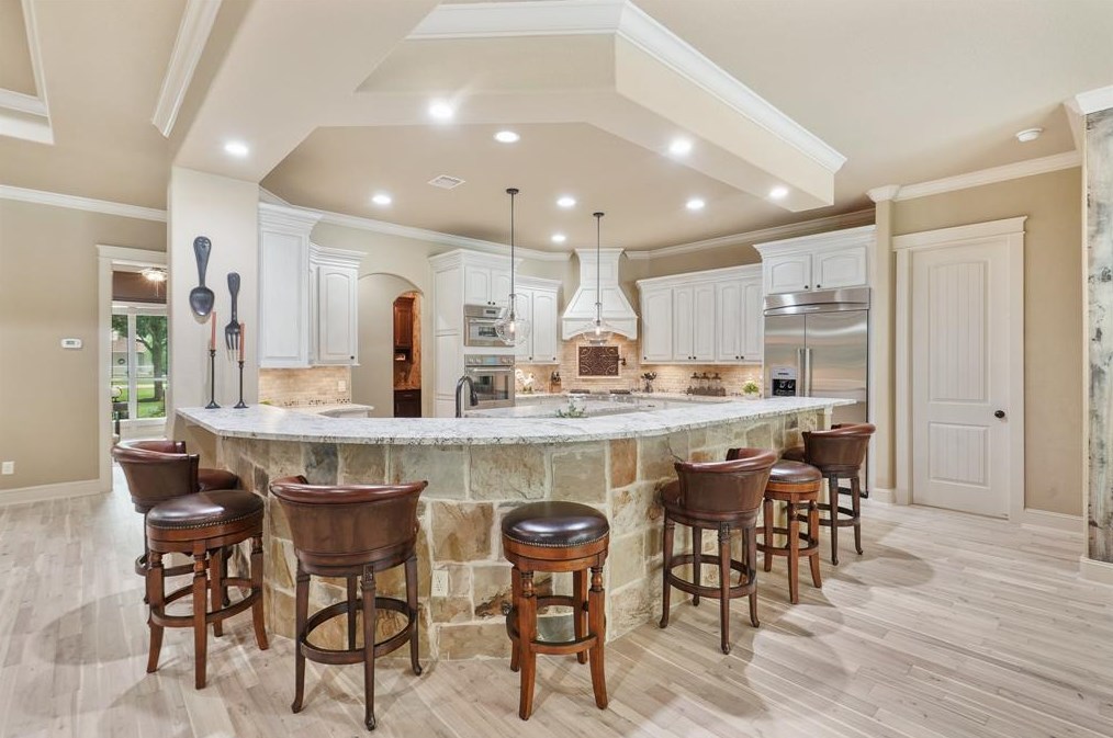 32622 Waterworth Ct, Fulshear TX 77441-4366 exterior