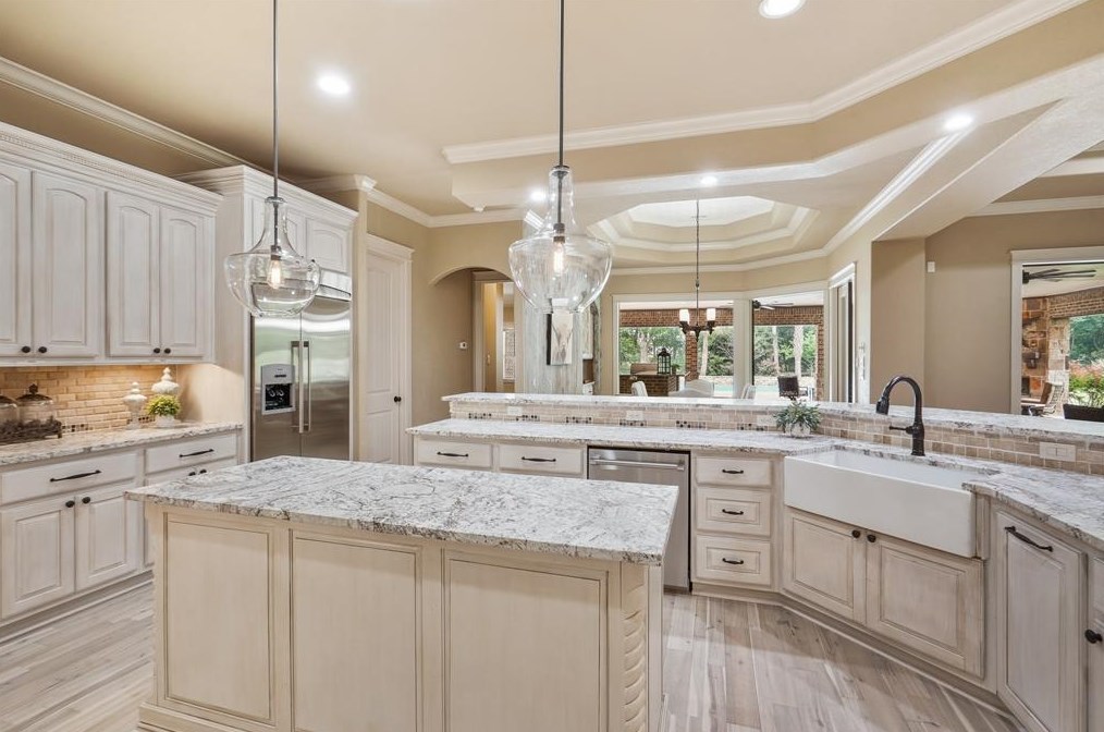 32622 Waterworth Ct, Fulshear TX 77441-4366 exterior