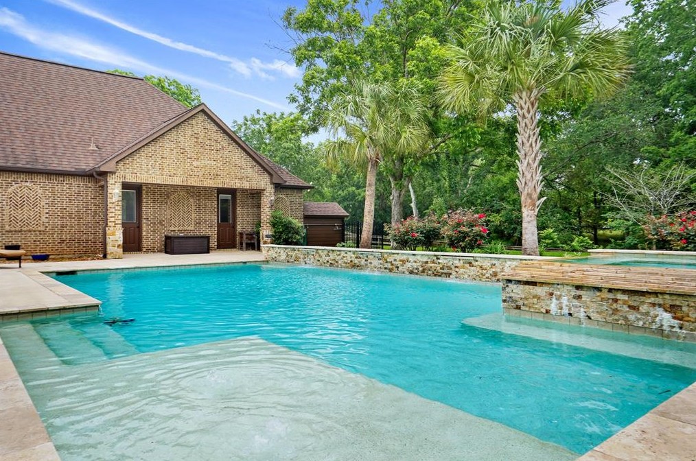 32622 Waterworth Ct, Fulshear TX 77441-4366 exterior