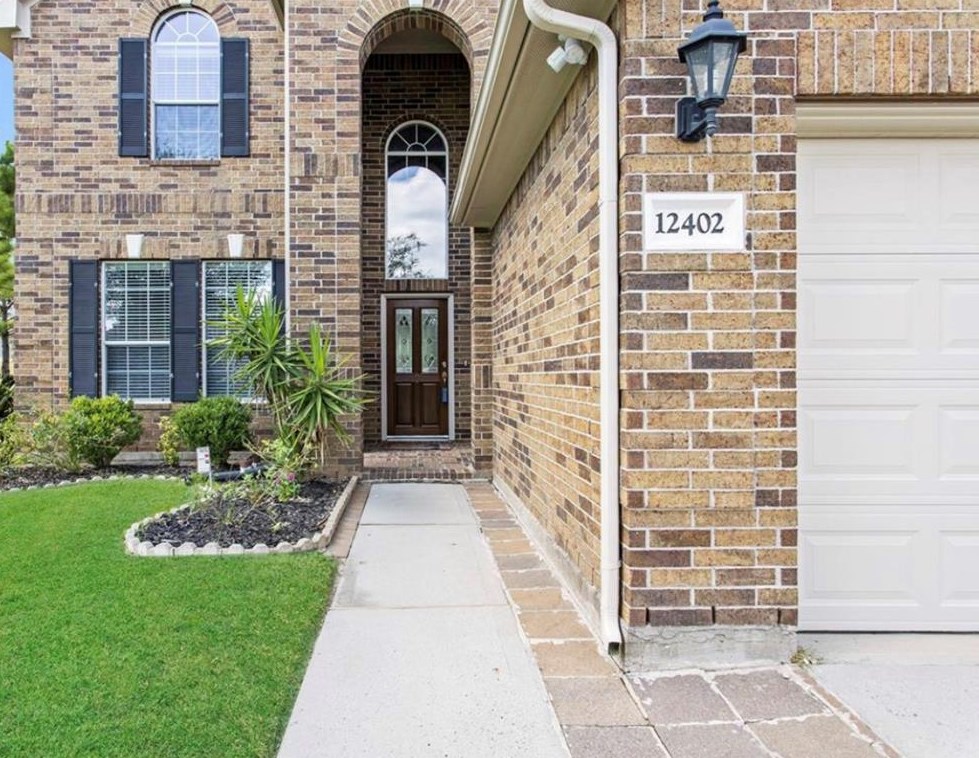 12402 Packard Bend Trl, Houston, TX 77089
