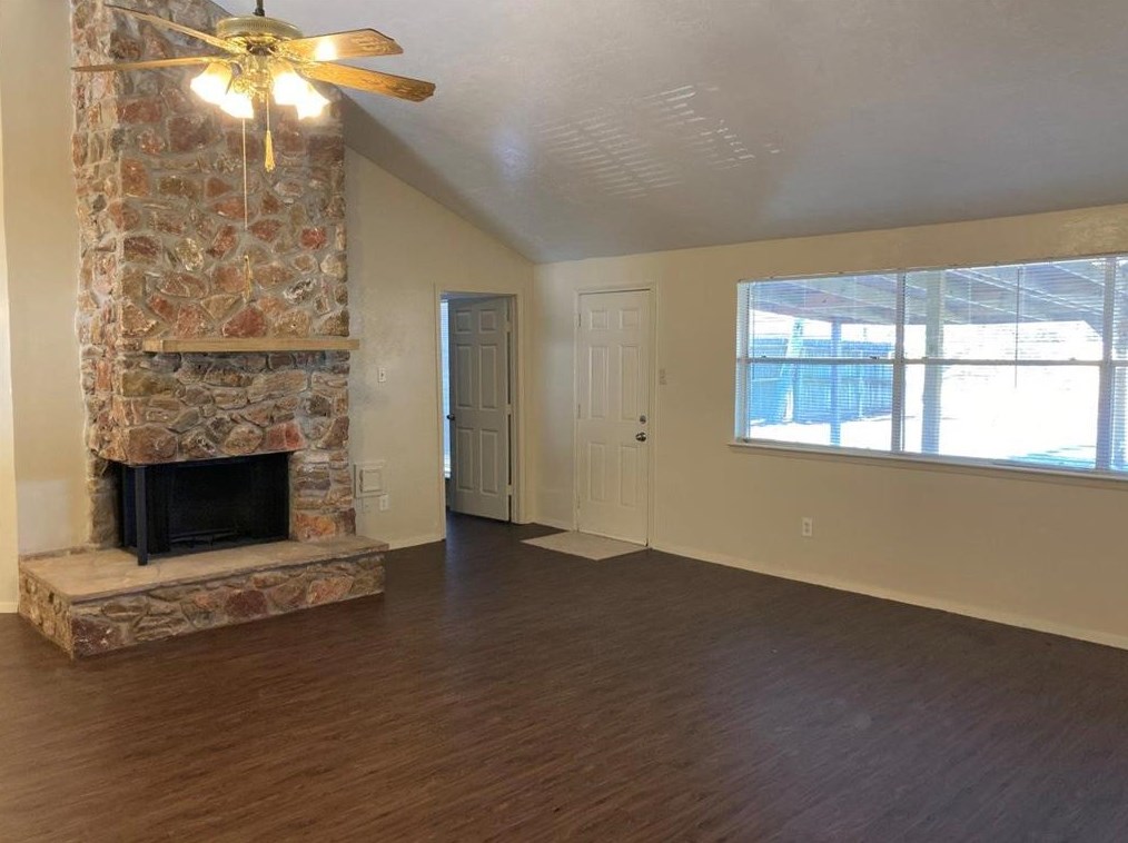 1834 Lansdowne Dr, Richmond, TX 77406