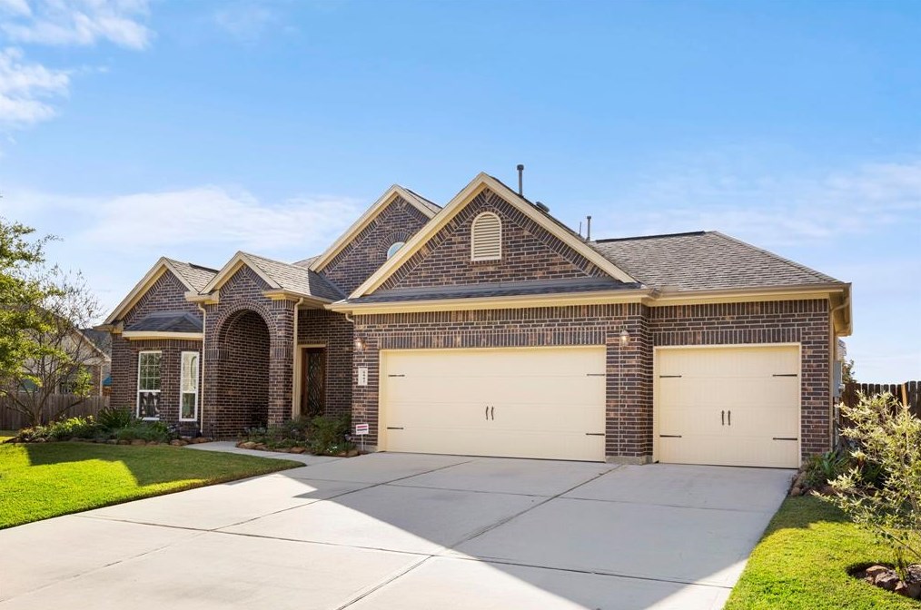 6843 Preston Grove Dr, Spring, TX 77389-1416