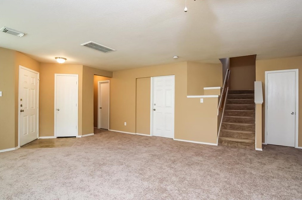 18142 Valebluff Ln, Cypress TX  77429-4354 exterior