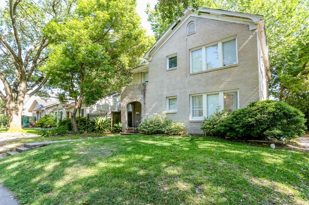 1822 Kipling St, Houston TX  77098-1610 exterior