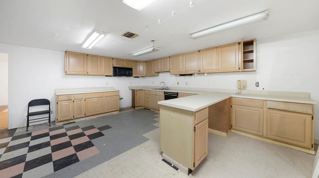 3202 White Oak Dr, Houston TX 77009-7630 exterior