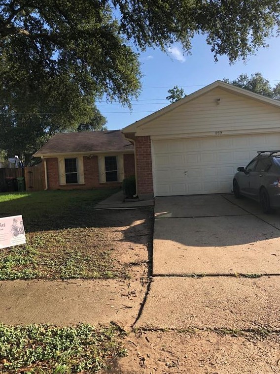 939 Sierra Shadows Dr, Katy, TX 77450
