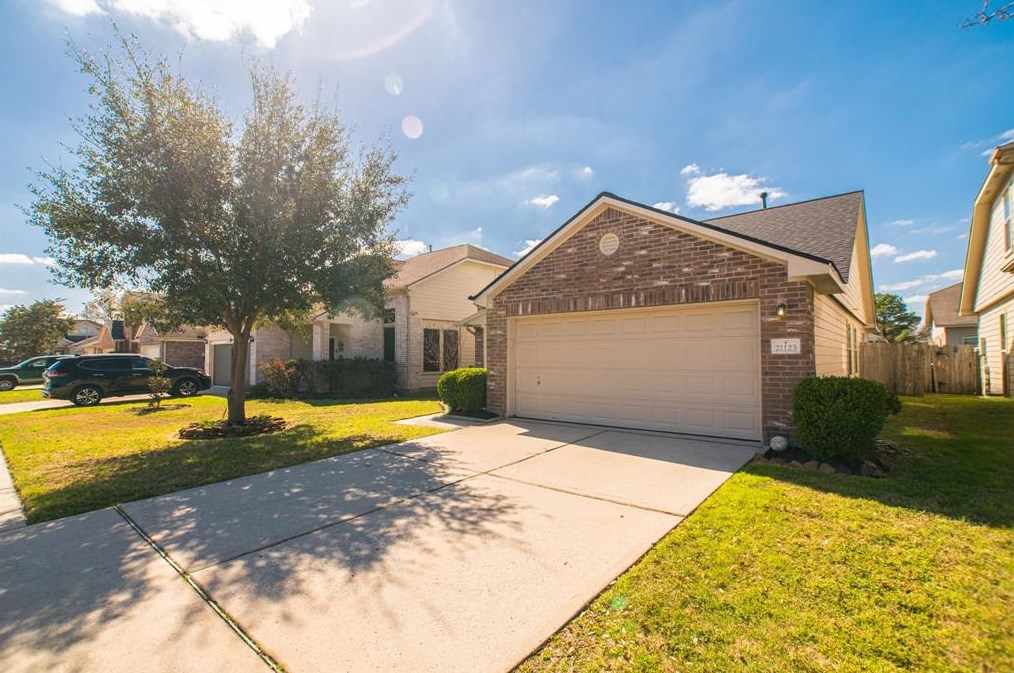21123 Escala Dr, Humble, TX 77338