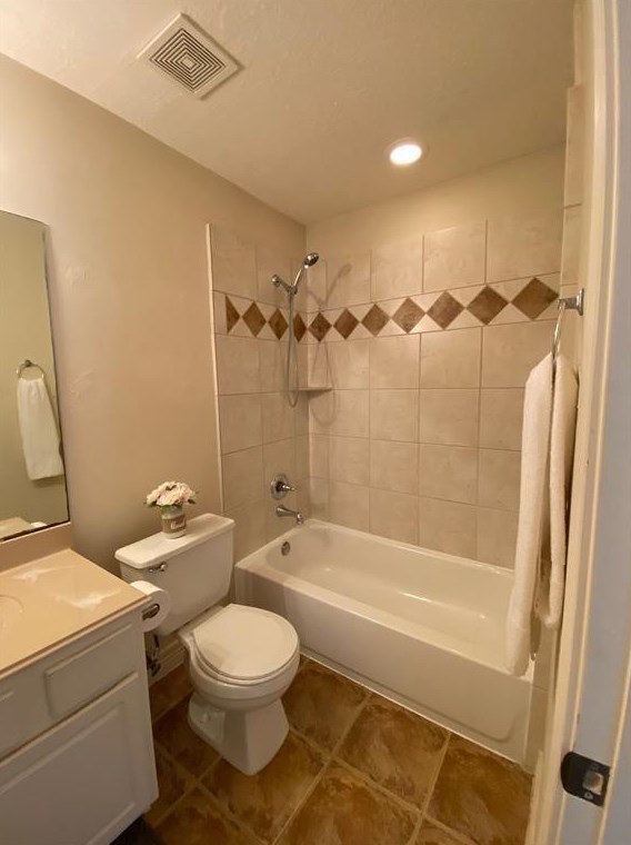 3710 Sherwood Ln #108, Houston, TX 77092