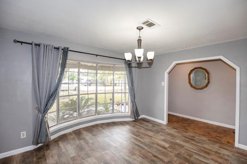 9022 Edgebrook, Houston TX  77075-1240 exterior
