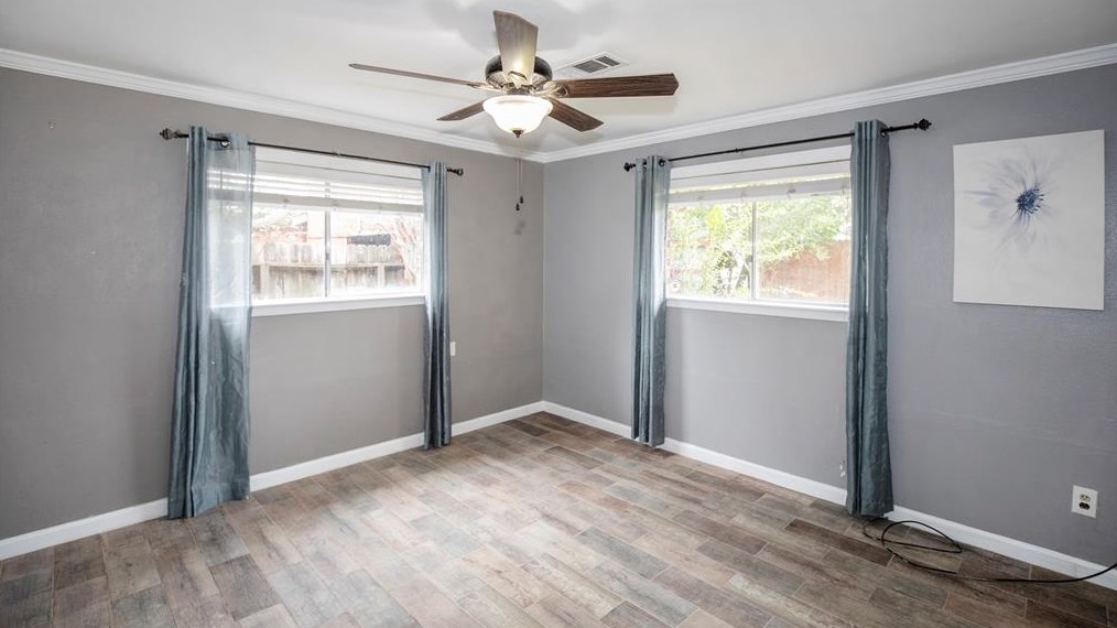 9022 Edgebrook, Houston TX  77075-1240 exterior