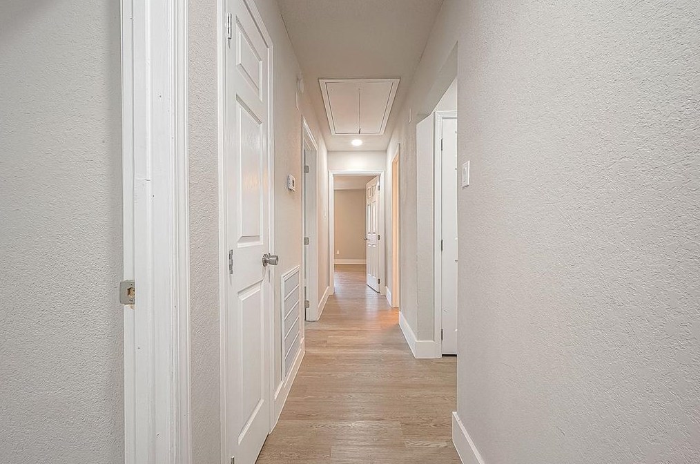 2650 Kodiak Ct, Houston TX  77067-1021 exterior