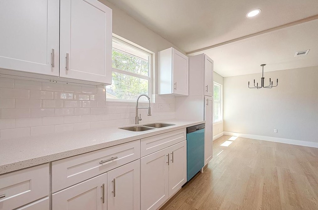 2650 Kodiak Ct, Houston TX  77067-1021 exterior