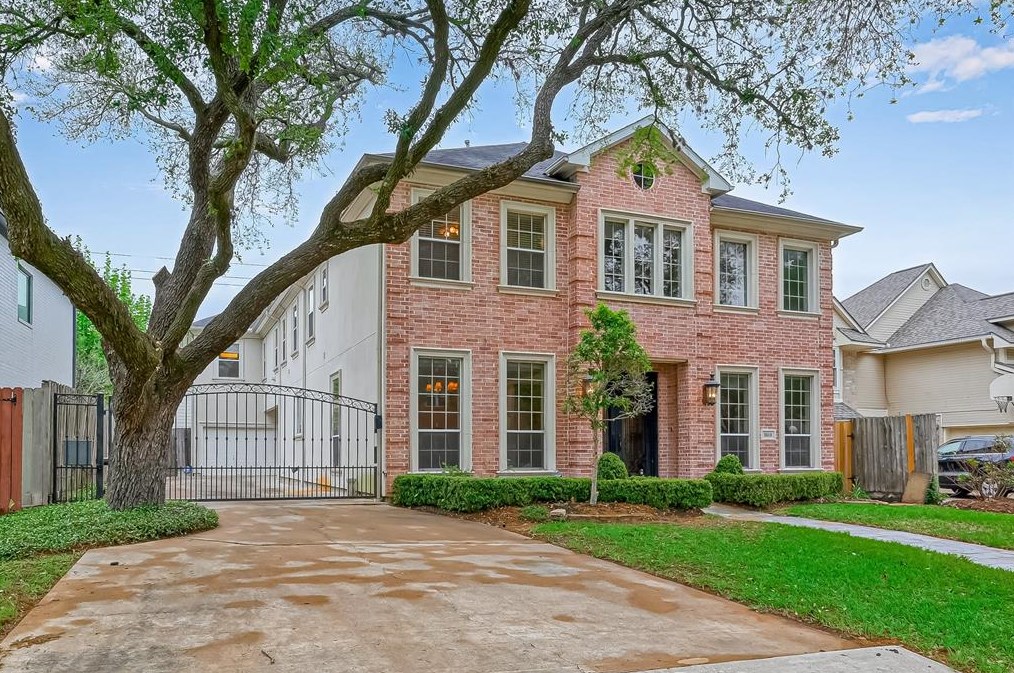3618 Bellefontaine St, Houston, TX 77025