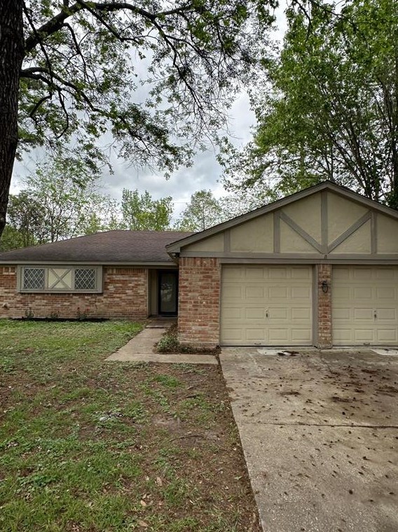 2419 Peaceful Valley Dr, Spring TX  77373-6261 exterior