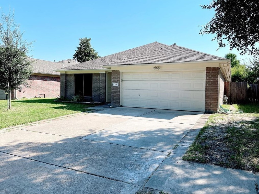3704 Colleen Meadows Cir, Houston, TX 77080