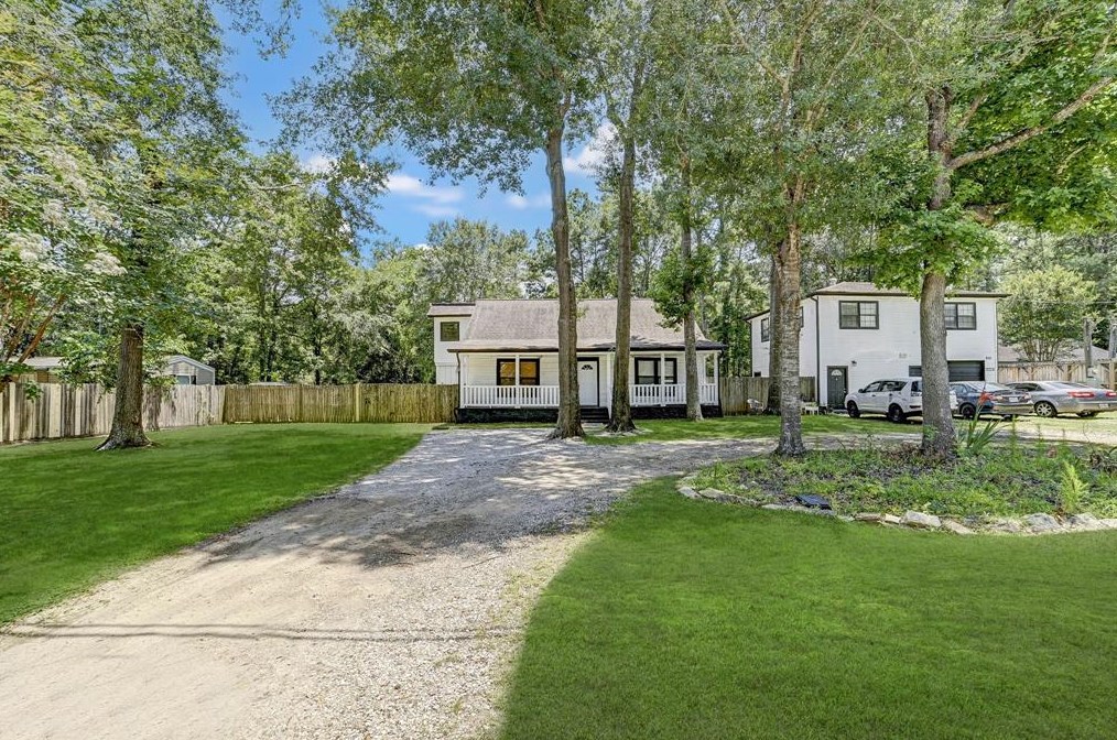 914 Decker Forrest Blvd, Magnolia, TX 77354-2943