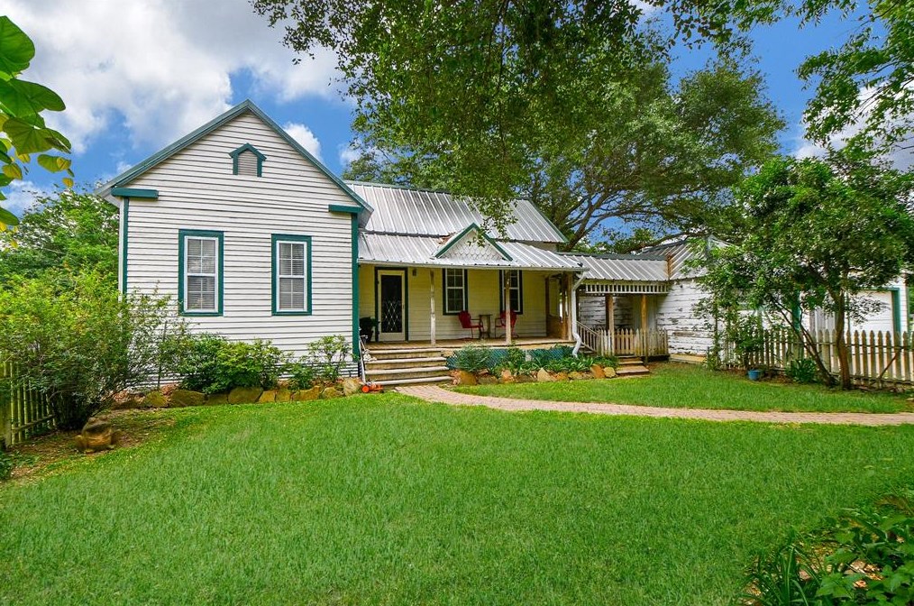 5644 Pitts Rd, Katy, TX 77493-7826