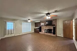 4 Renwick St, Bay City, TX 77414 - Photo 16