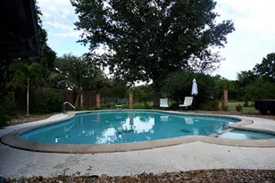 4 Renwick St, Bay City, TX 77414 - Photo 38