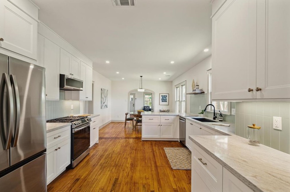 1142 Louise, Houston TX 77009-2958 exterior