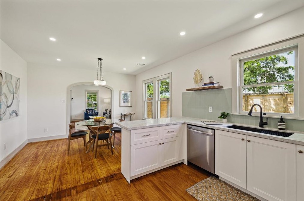 1142 Louise, Houston TX 77009-2958 exterior