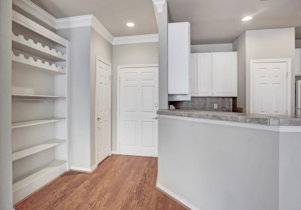2400 Mccue Rd Apt 362, Houston, TX 77056